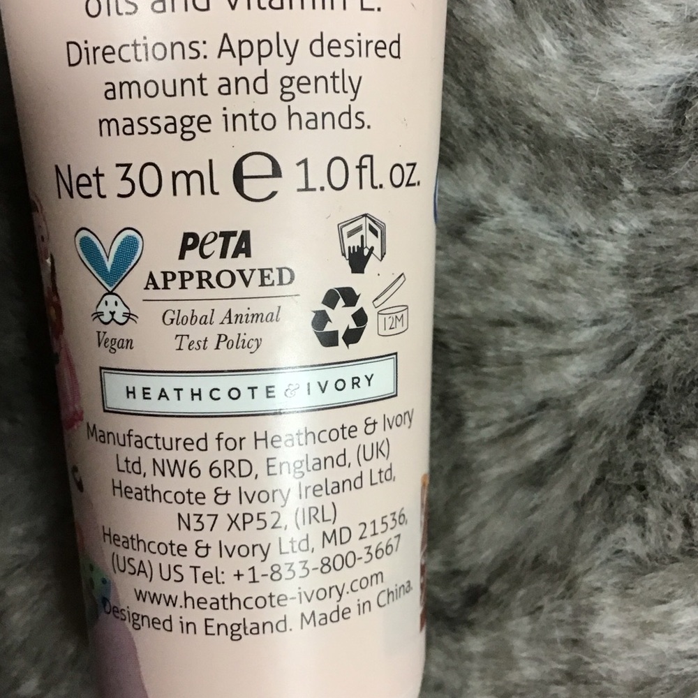 Hand Cream - Multicolor - Picture 3 of 4